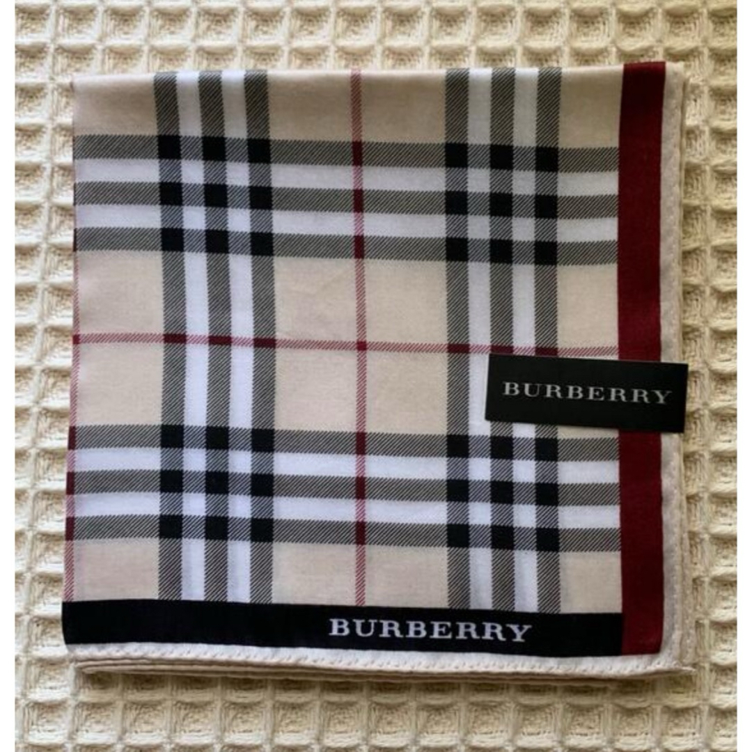 BURBERRY(バーバリー)のバーバリーハンカチ　大判 レディースのファッション小物(ハンカチ)の商品写真