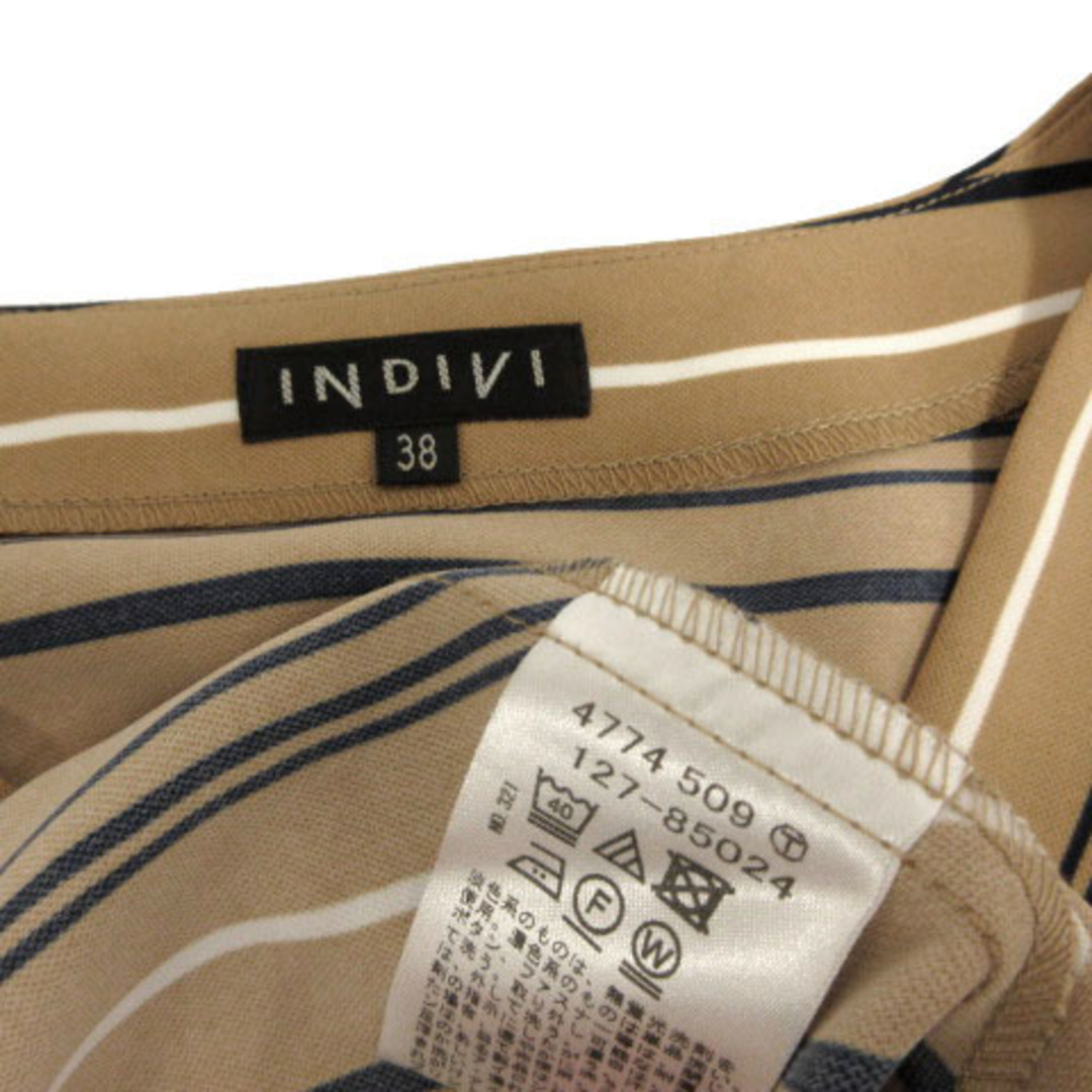 INDIVI(インディヴィ)のINDIVI カットソー Vネック 七分袖 斜めストライプ 茶 紺 白 38 レディースのトップス(その他)の商品写真