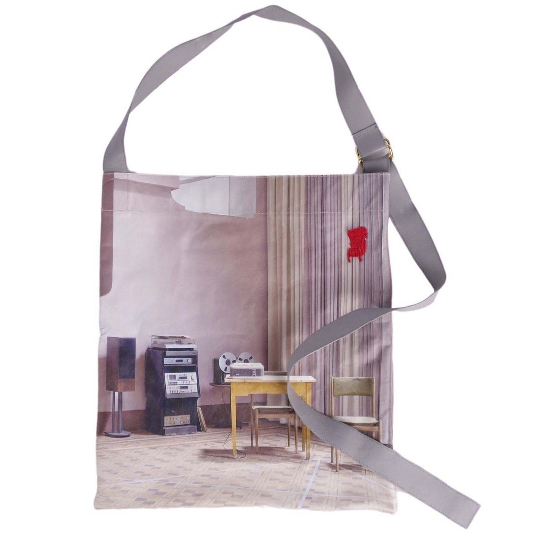 UNDERCOVER - 美品 アンダーカバー UNDERCOVER バッグ カバン UNDERCOVER - 美品 アンダーカバー UNDERCOVER バッグ カバン