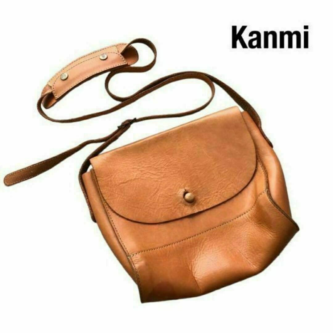 Kanmi.(カンミ)のKanmiカンミ　レザーショルダーバッグ　キャメル レディースのバッグ(ショルダーバッグ)の商品写真