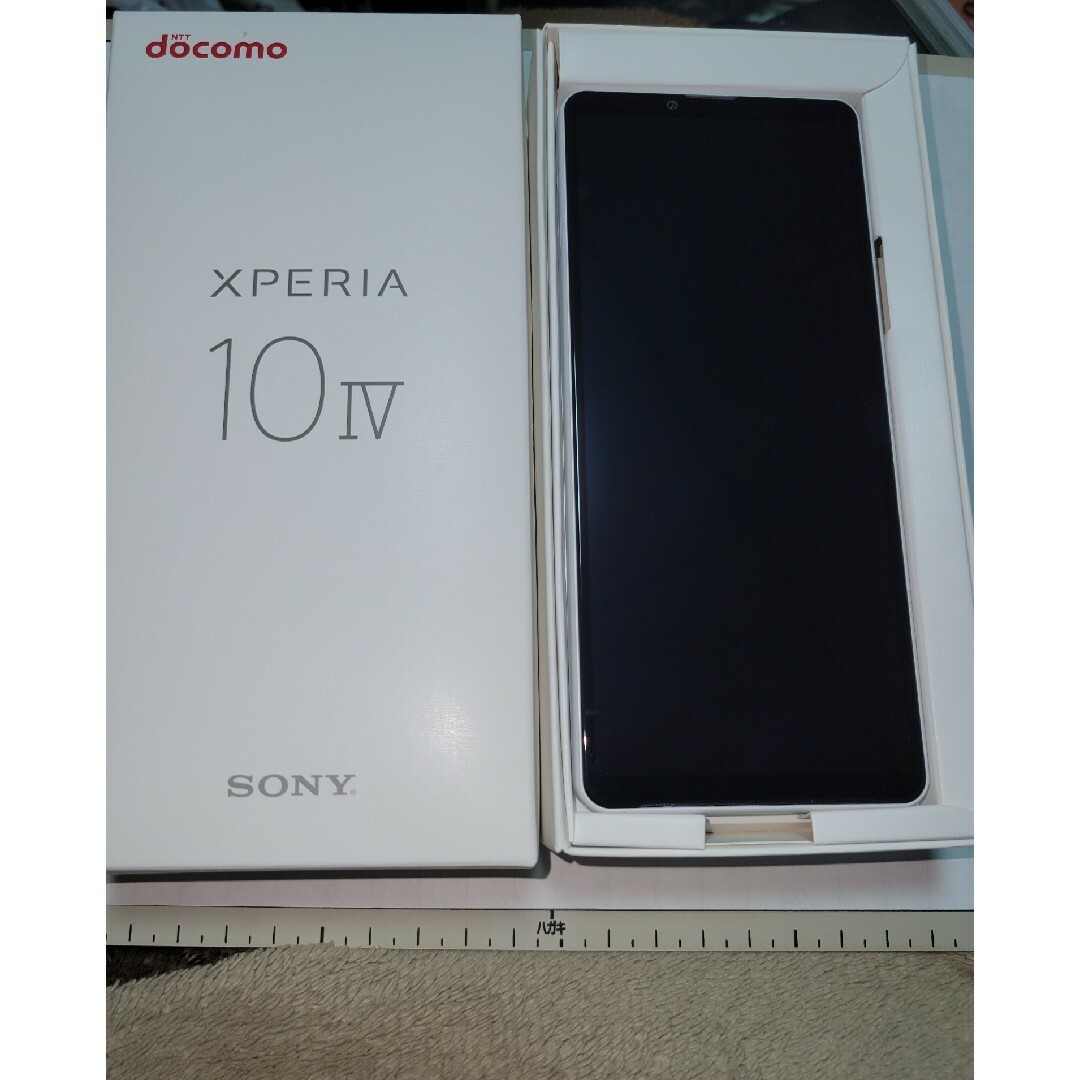 Xperia(エクスペリア)のSONY Xperia 10 IV SO-52C ホワイト スマホ/家電/カメラのスマートフォン/携帯電話(スマートフォン本体)の商品写真