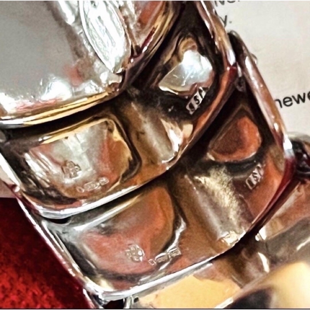 Vivienne Westwood(ヴィヴィアンウエストウッド)の【超レア】ヴィヴィアンウエストウッドアーマーリング 希少ミレニアム2000モデル レディースのアクセサリー(リング(指輪))の商品写真