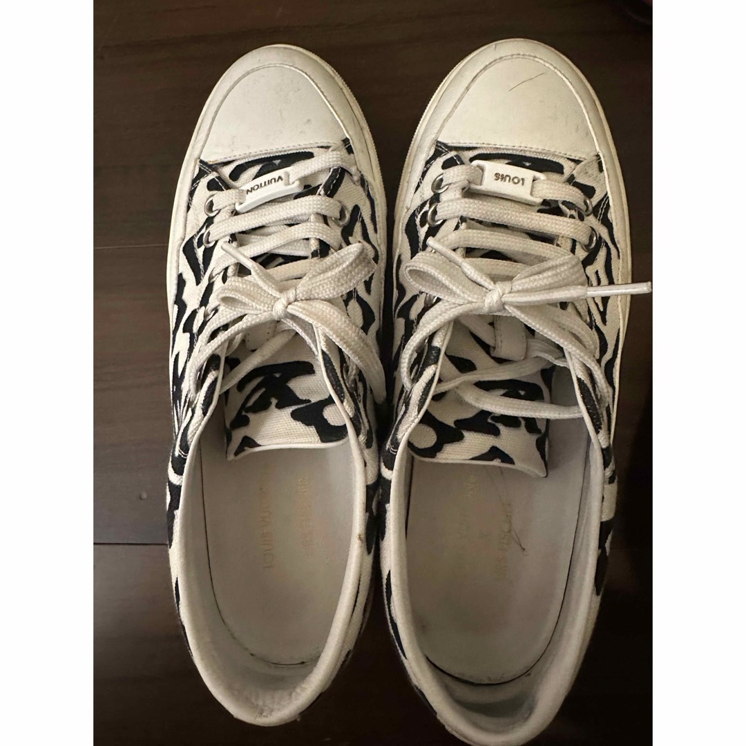 LOUIS VUITTON(ルイヴィトン)のヴィトン　スニーカー メンズの靴/シューズ(スニーカー)の商品写真