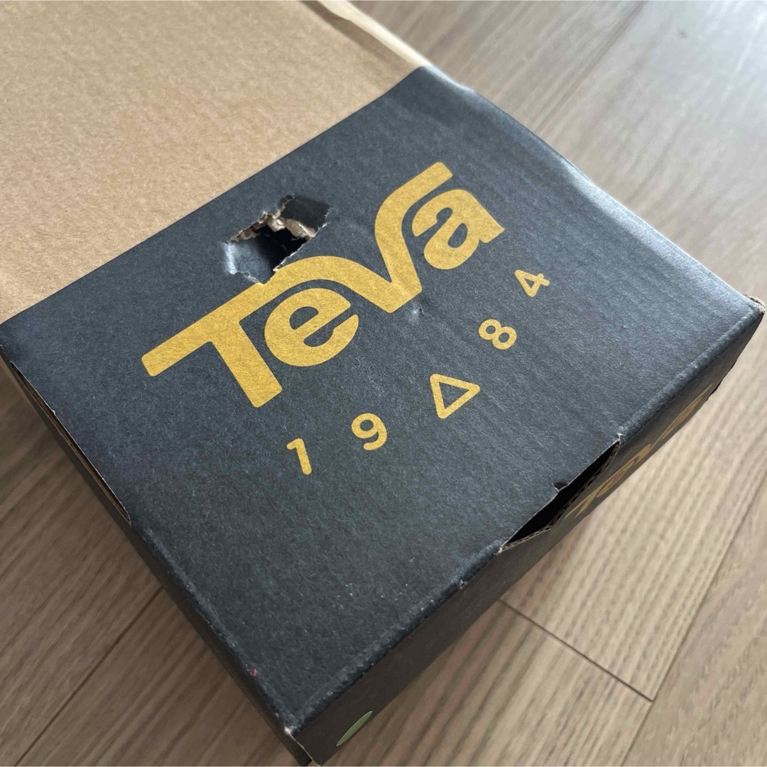Teva(テバ)のTEVA VOYA INFINITY ホワイト 37 24cm レディースの靴/シューズ(サンダル)の商品写真