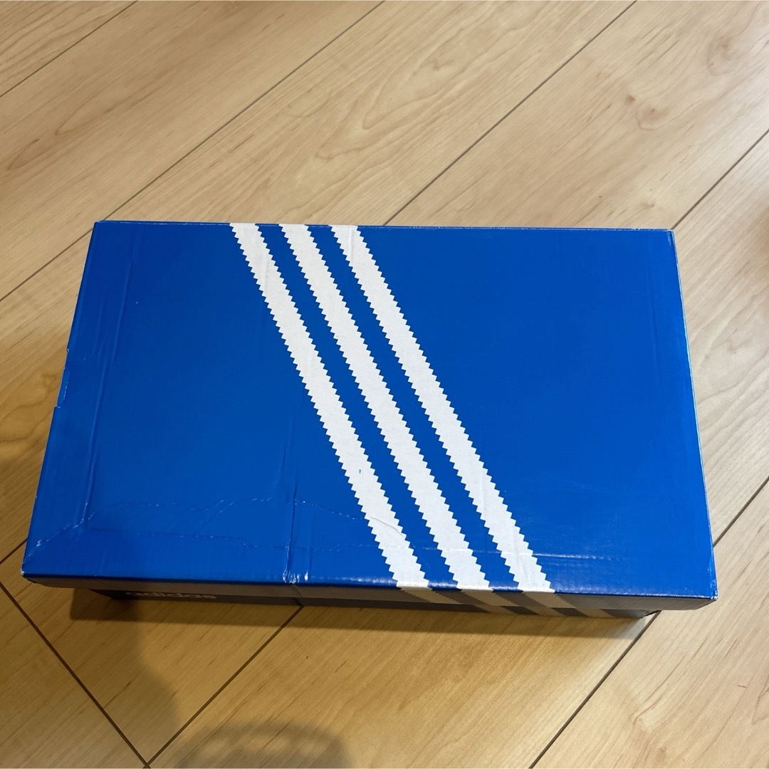 Originals（adidas）(オリジナルス)の新品未使用品☆adidas GAZELLE  IG4988☆25.5cm メンズの靴/シューズ(スニーカー)の商品写真