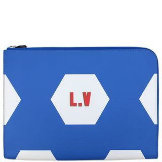 ルイヴィトン(LOUIS VUITTON)のルイヴィトン LOUIS VUITTON クラッチバッグ ポシェット ジュール GM エピレザー ブルー シルバー金具 2018 FIFAワールドカップ  M63231 TJ2138 【保存袋】【中古】(セカンドバッグ/クラッチバッグ)