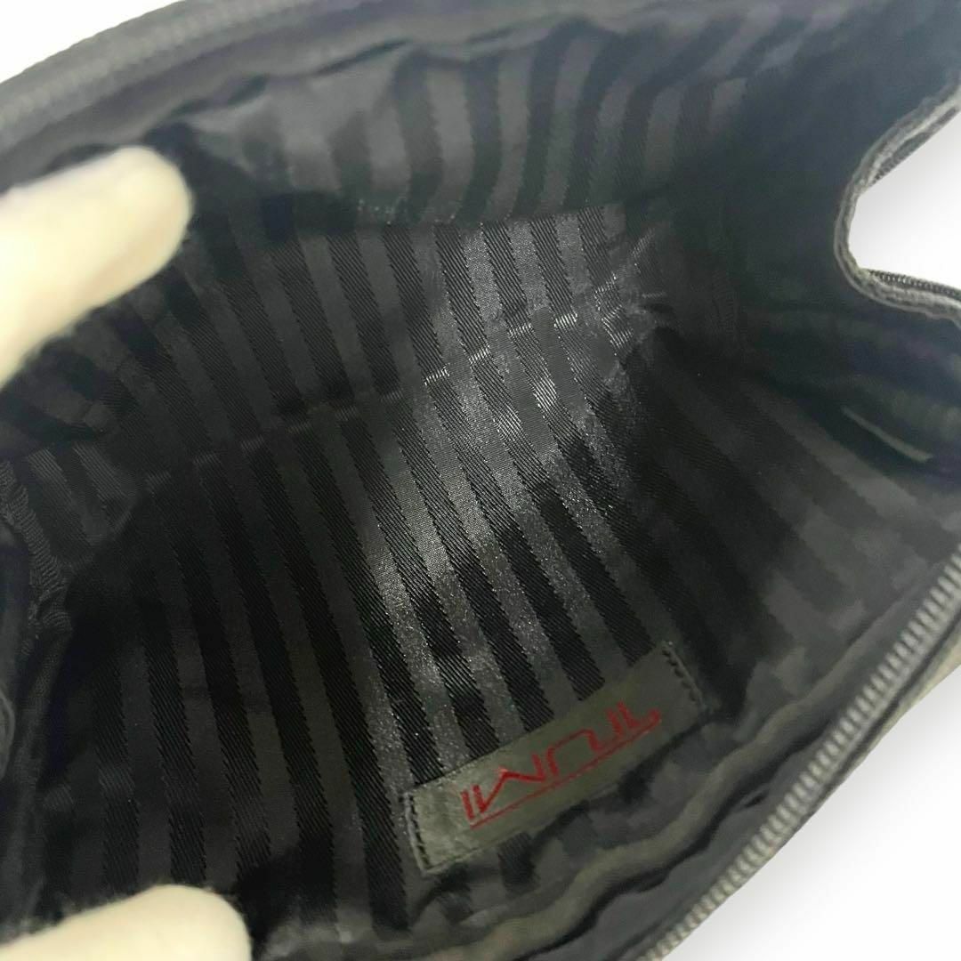 TUMI(トゥミ)のTUMI トゥミ ポーチ 小物入れ トラベルポーチ ナイロン ブラック 221 メンズのファッション小物(その他)の商品写真