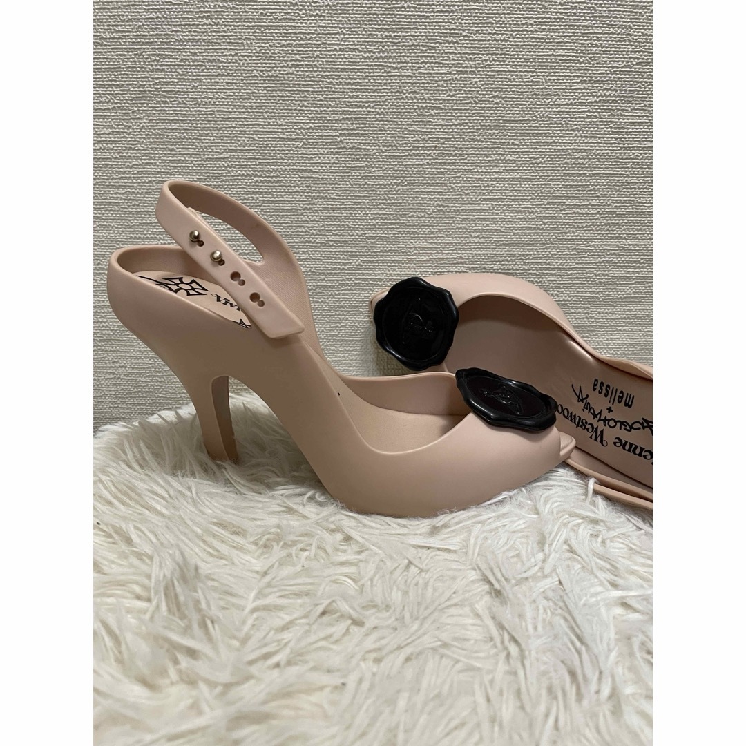 Vivienne Westwood(ヴィヴィアンウエストウッド)のMelissa X Vivienne Westwood パンプス❣️ レディースの靴/シューズ(ハイヒール/パンプス)の商品写真