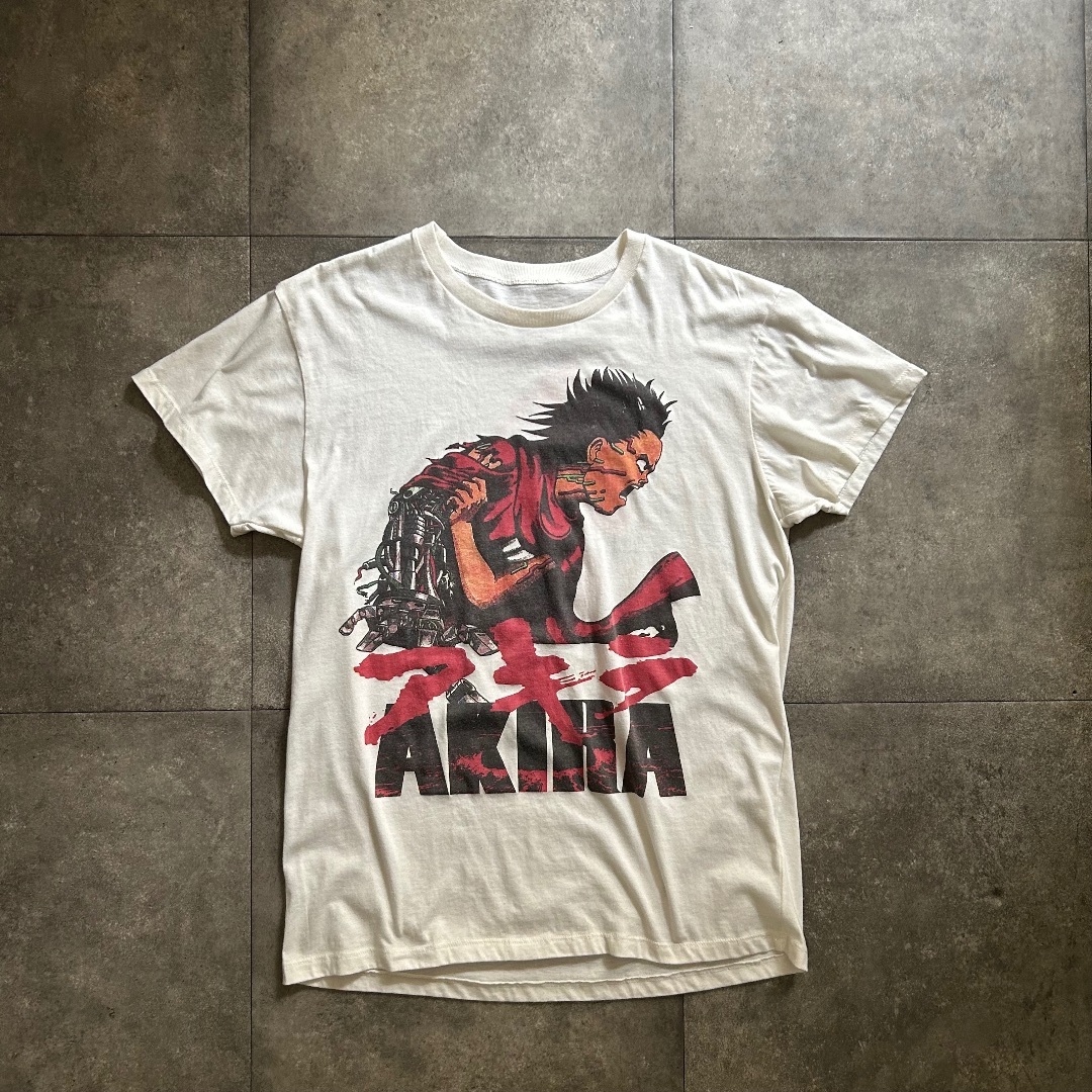 AKIRA アキラ 映画tシャツ/ムービーtシャツ ホワイト L メンズのトップス(Tシャツ/カットソー(半袖/袖なし))の商品写真