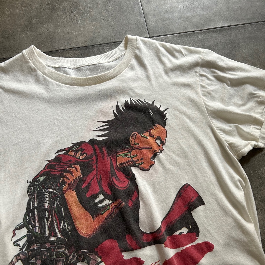 AKIRA アキラ 映画tシャツ/ムービーtシャツ ホワイト L メンズのトップス(Tシャツ/カットソー(半袖/袖なし))の商品写真