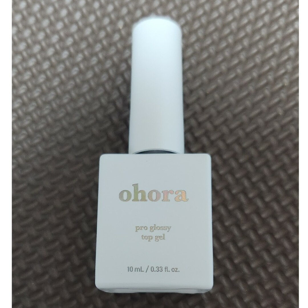 ohora(オホーラ)のohora プログロッシートップジェル コスメ/美容のネイル(ネイルトップコート/ベースコート)の商品写真
