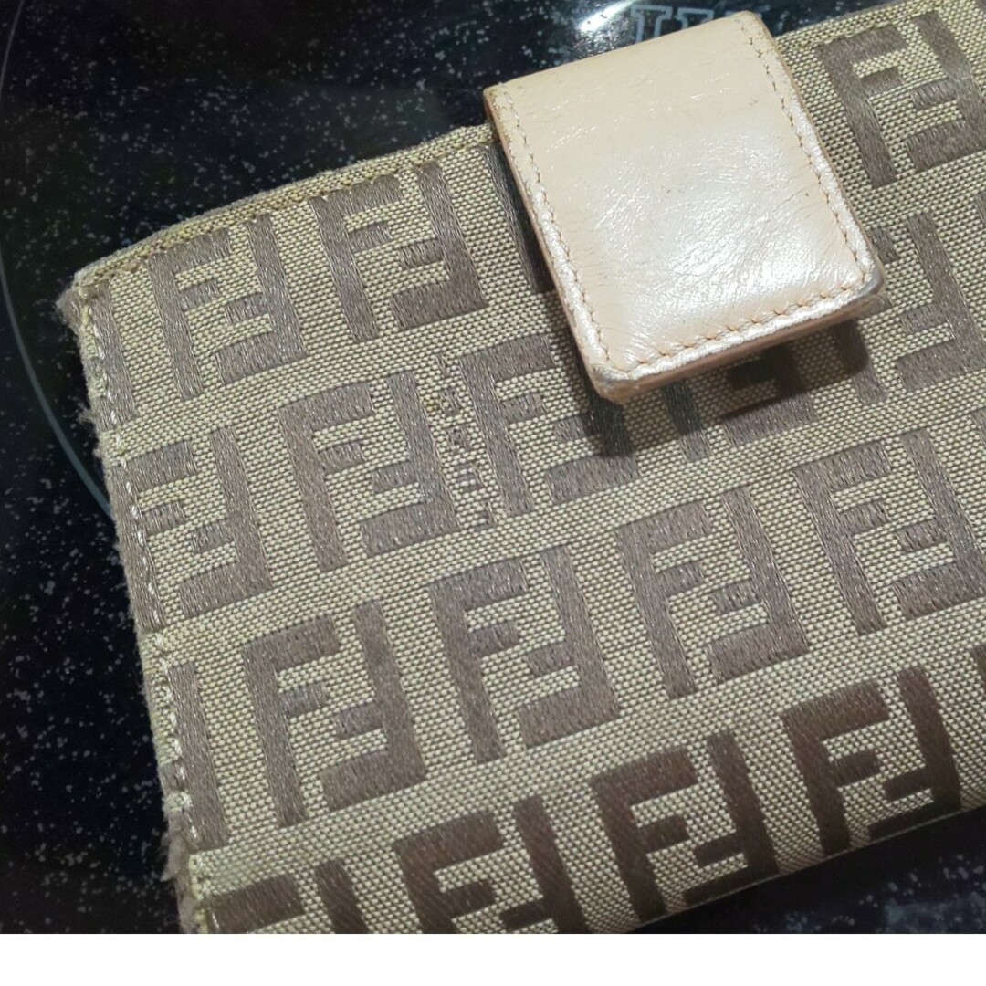 FENDI(フェンディ)のFENDI レディースのファッション小物(財布)の商品写真