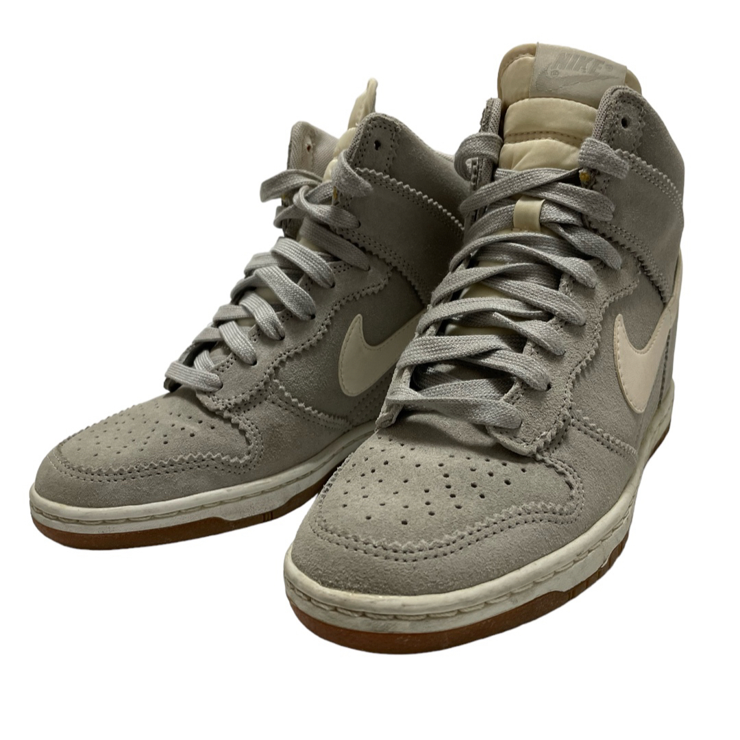 NIKE(ナイキ)のNIKE WMNS DUNK SKY HI PRM 24cm ナイキ ダンク レディースの靴/シューズ(スニーカー)の商品写真