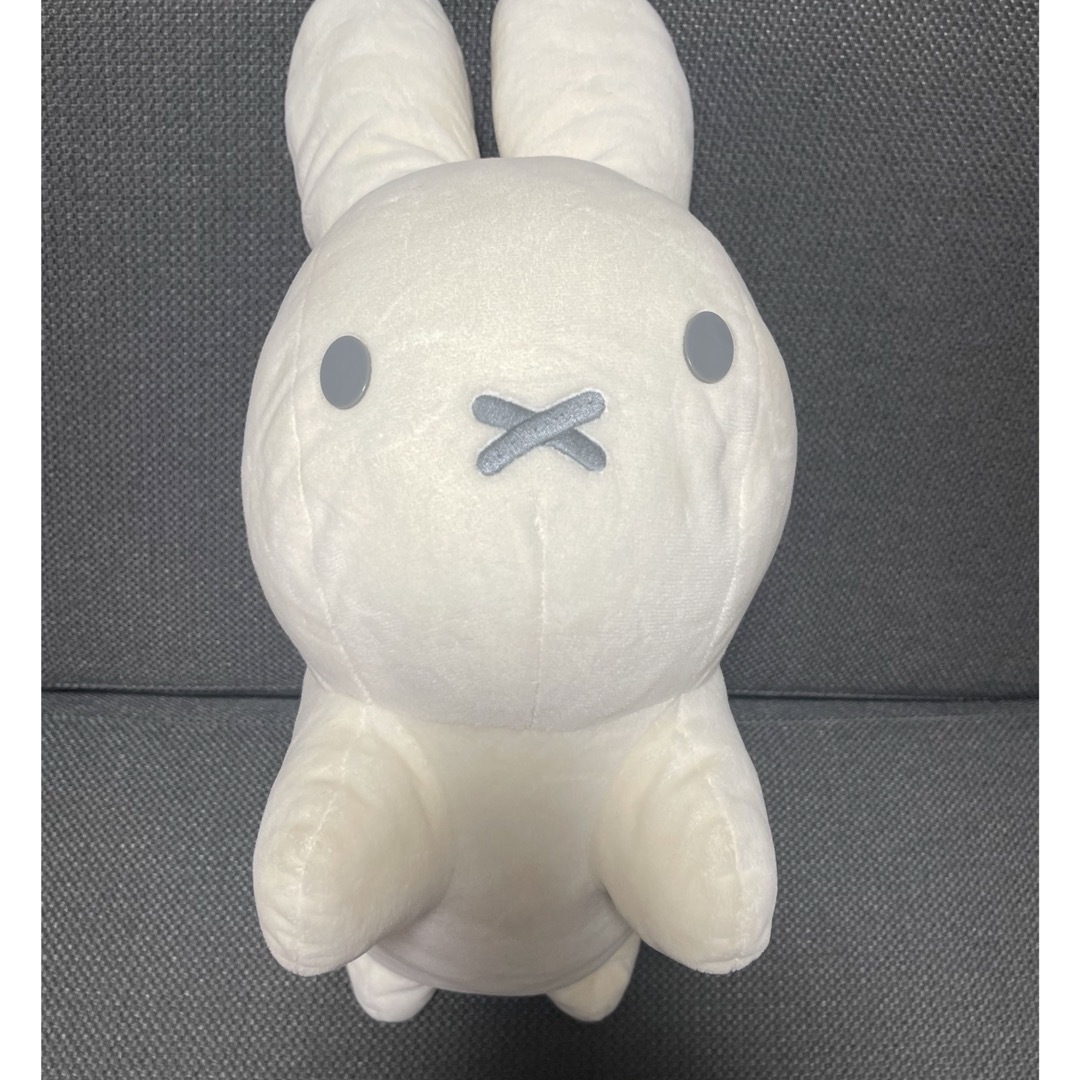 miffy(ミッフィー)のミッフィ ぬいぐるみ エンタメ/ホビーのおもちゃ/ぬいぐるみ(ぬいぐるみ)の商品写真