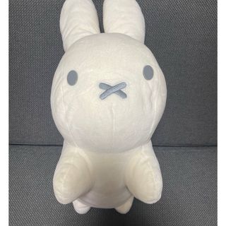 ミッフィー(miffy)のミッフィ ぬいぐるみ(ぬいぐるみ)