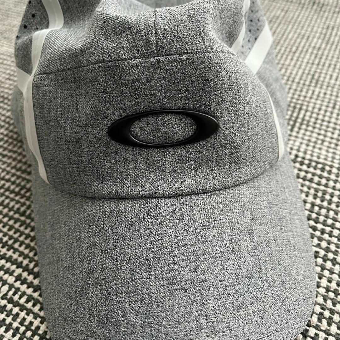 Oakley(オークリー)のOAKLEY オークリー キャップ ゴルフ メンズの帽子(キャップ)の商品写真