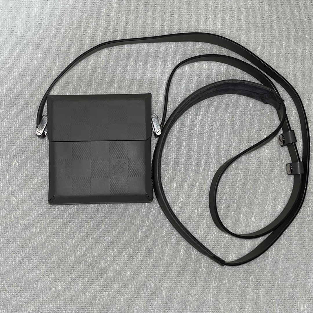 LOUIS VUITTON(ルイヴィトン)のルイ ヴィトン ダミエグラセ マーティ レジン M92162 ショルダーバッグ レディースのバッグ(ショルダーバッグ)の商品写真