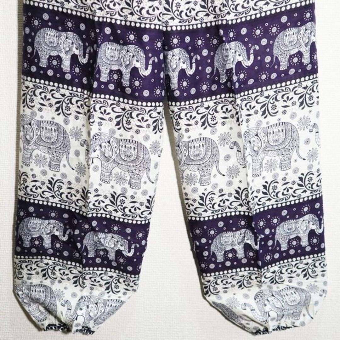 【新品】タイパンツ　装飾品を身に着けた大中の象　ボーダー風　紺　 メンズのパンツ(サルエルパンツ)の商品写真