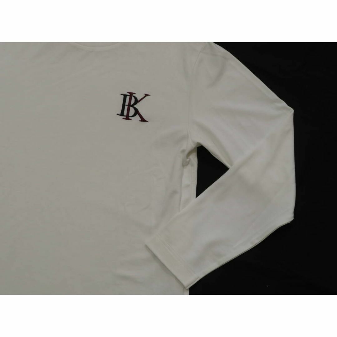 BLACK LABEL CRESTBRIDGE(ブラックレーベルクレストブリッジ)のブラックレーベル クレストブリッジ 白の長袖カットソー Mサイズ メンズのトップス(Tシャツ/カットソー(七分/長袖))の商品写真