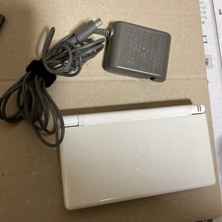 ニンテンドーDS(ニンテンドーDS)のNINTENDO DS Lite　ホワイト(携帯用ゲーム機本体)