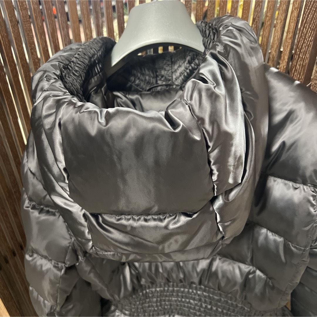 PRADA ダウンコート 42 美品 PRADA ダウンコート 42 美品
