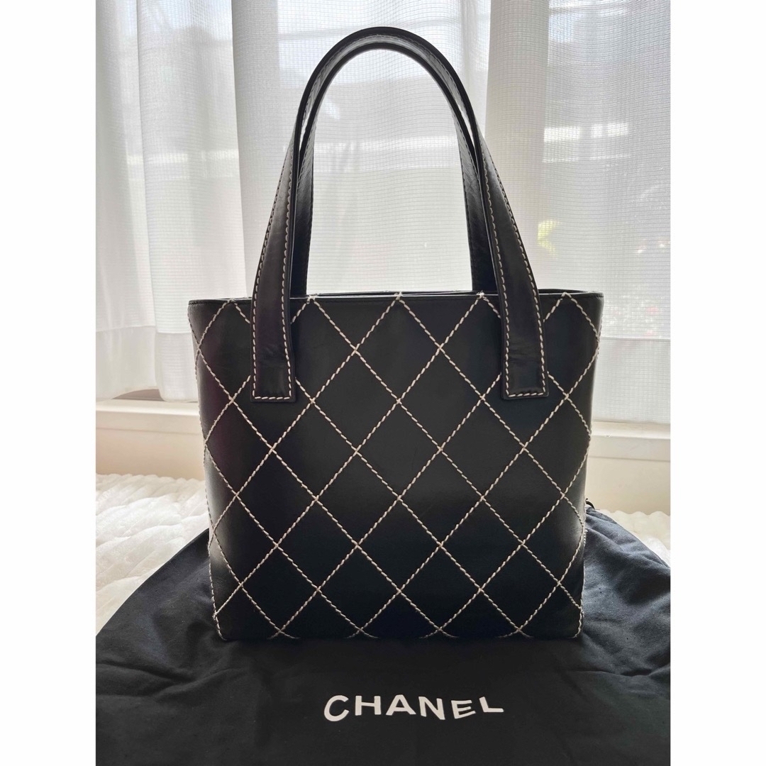 CHANEL(シャネル)のCHANEL シャネル ワイルドステッチ ハンドバッグ ココマーク ブラック  レディースのバッグ(ハンドバッグ)の商品写真