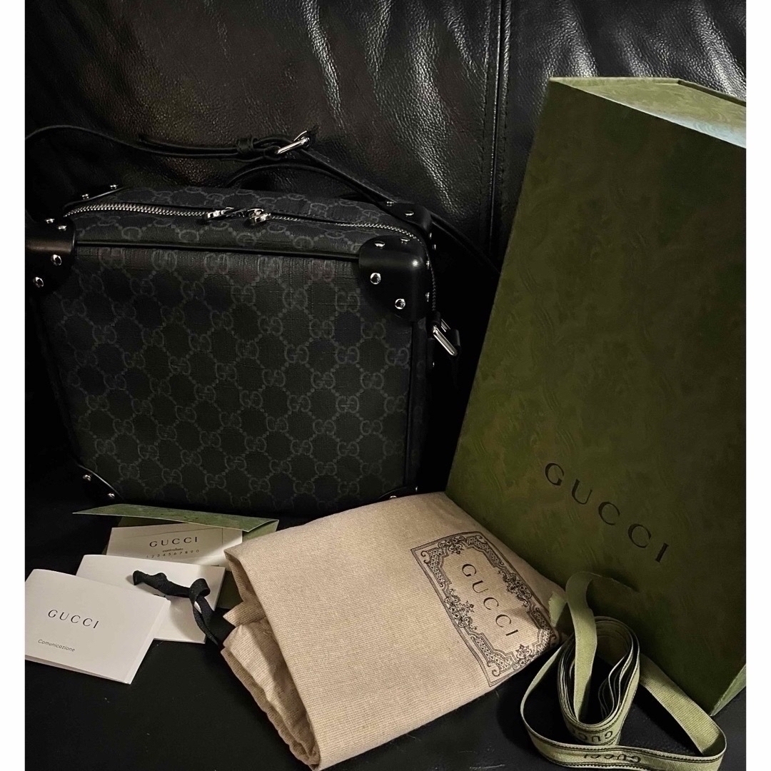 Gucci(グッチ)のグッチ　GGスプリームキャンバス　トランク　ショルダーレザーバッグ【正規未使用】 メンズのバッグ(ショルダーバッグ)の商品写真