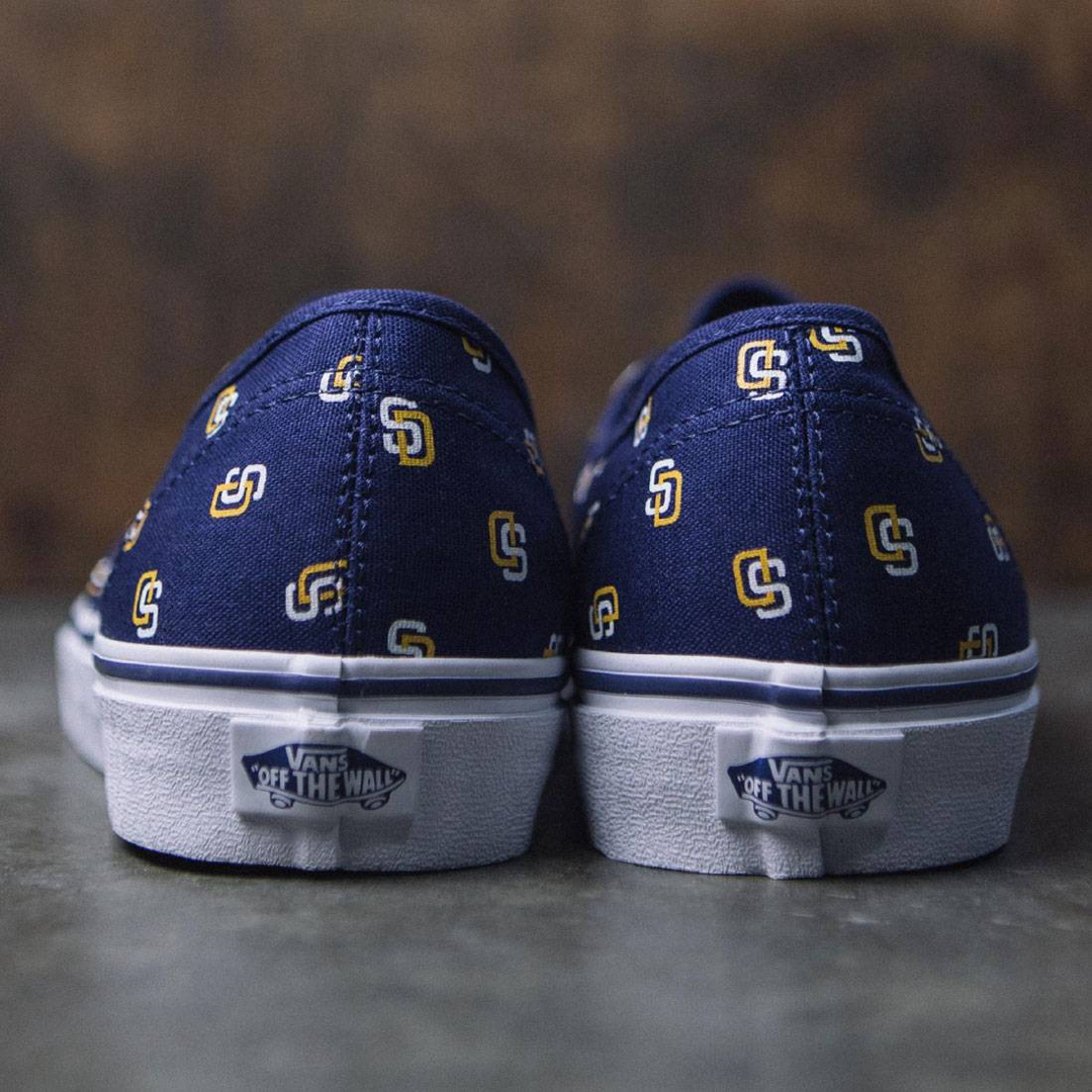 MLB(メジャーリーグベースボール)の日本未発売VANS X MLB SAN DIEGO PADRES コラボ メンズの靴/シューズ(スニーカー)の商品写真