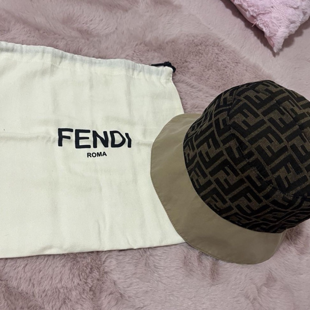 FENDI(フェンディ)のフェンディ♡バケットハット♡FENDI メンズの帽子(ハット)の商品写真