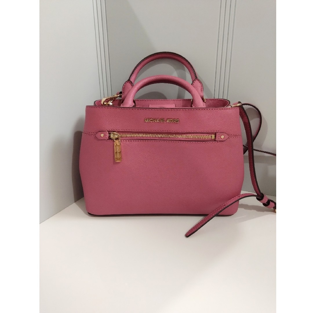 Michael Kors(マイケルコース)の5/30日で出品終了！　マイケル・コース　2wayショルダーバッグ レディースのバッグ(ショルダーバッグ)の商品写真