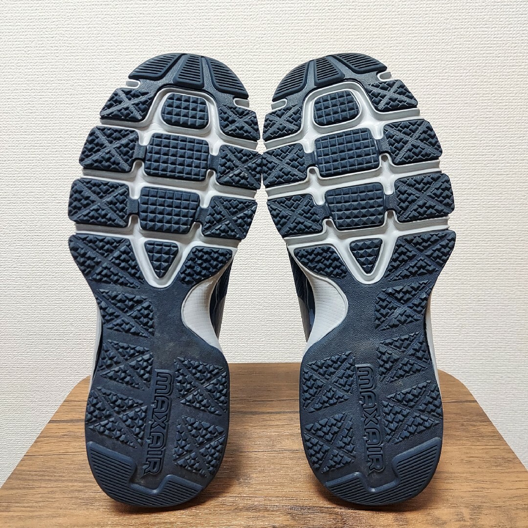 NIKE(ナイキ)のNIKE ナイキ エアマックス フルライド トレイル1.5　メンズ　27.5cm メンズの靴/シューズ(スニーカー)の商品写真