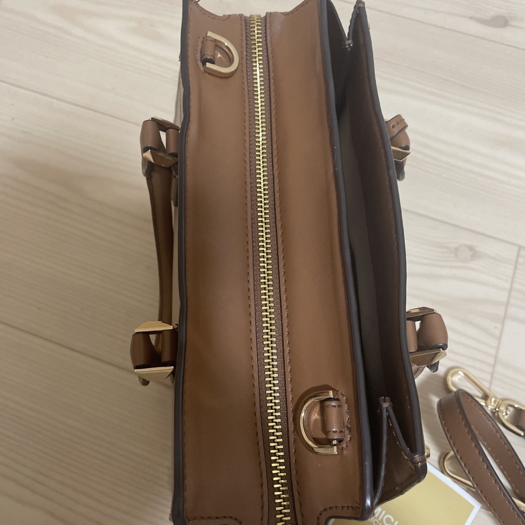 Michael Kors(マイケルコース)のマイケルコースバック レディースのバッグ(ハンドバッグ)の商品写真