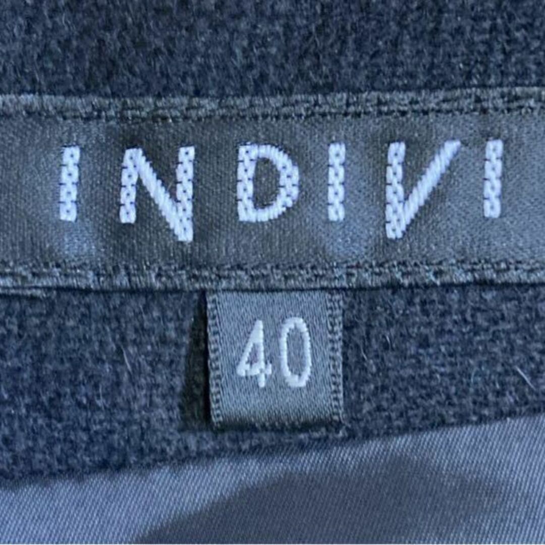 INDIVI(インディヴィ)のINDIVI インディヴィ 膝丈ワンピース ブラック カシミヤ混 アンゴラ混 L レディースのワンピース(ひざ丈ワンピース)の商品写真