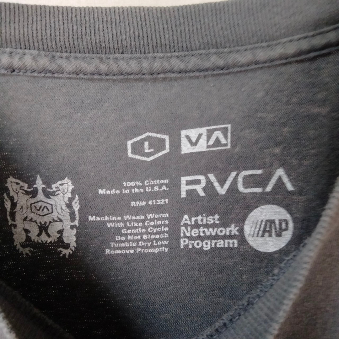 RVCA(ルーカ)のRVCA グラフィック　ロンt 　アート　長袖　ストリート　アースカラー メンズのトップス(Tシャツ/カットソー(七分/長袖))の商品写真