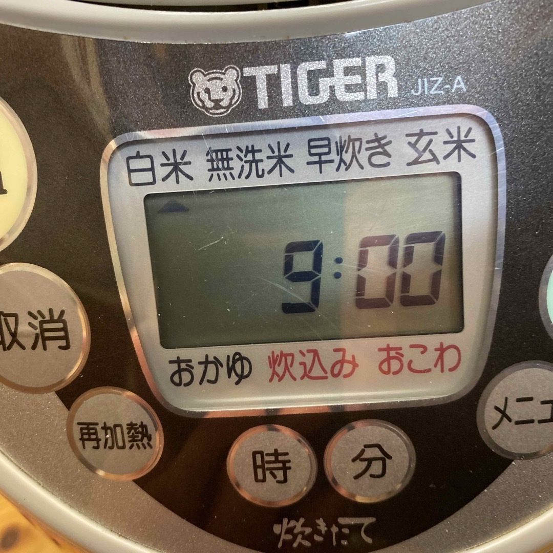 TIGER(タイガー)のTIGER  タイガー炊きたて　IH炊飯ジャー　8合炊き　難あり スマホ/家電/カメラの調理家電(炊飯器)の商品写真