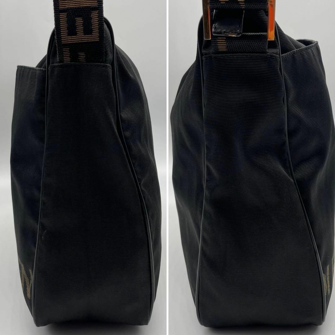 FENDI(フェンディ)の美品✨フェンディ　ショルダーバッグ　ポーチ付き　ブラック　ロゴ　ジャガード　黒 レディースのバッグ(ショルダーバッグ)の商品写真
