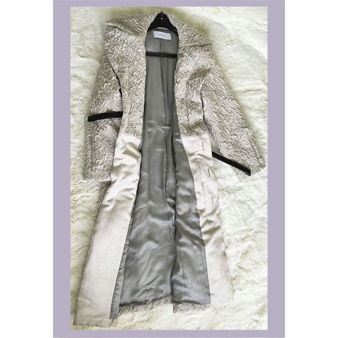 MURRAL(ミューラル)のIce Flower Embroidery Coat (Ivory) レディースのジャケット/アウター(ロングコート)の商品写真