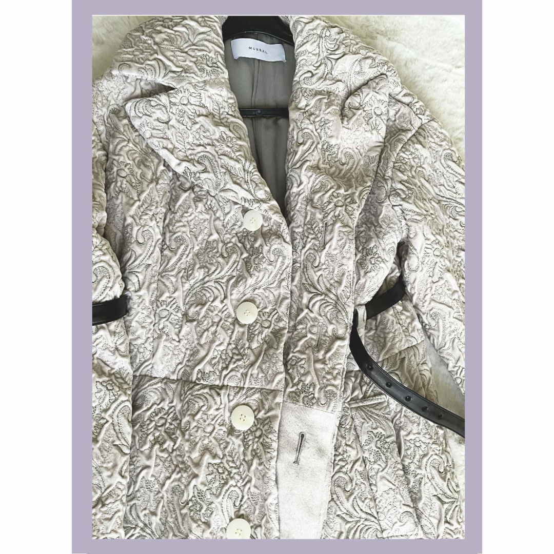 MURRAL(ミューラル)のIce Flower Embroidery Coat (Ivory) レディースのジャケット/アウター(ロングコート)の商品写真