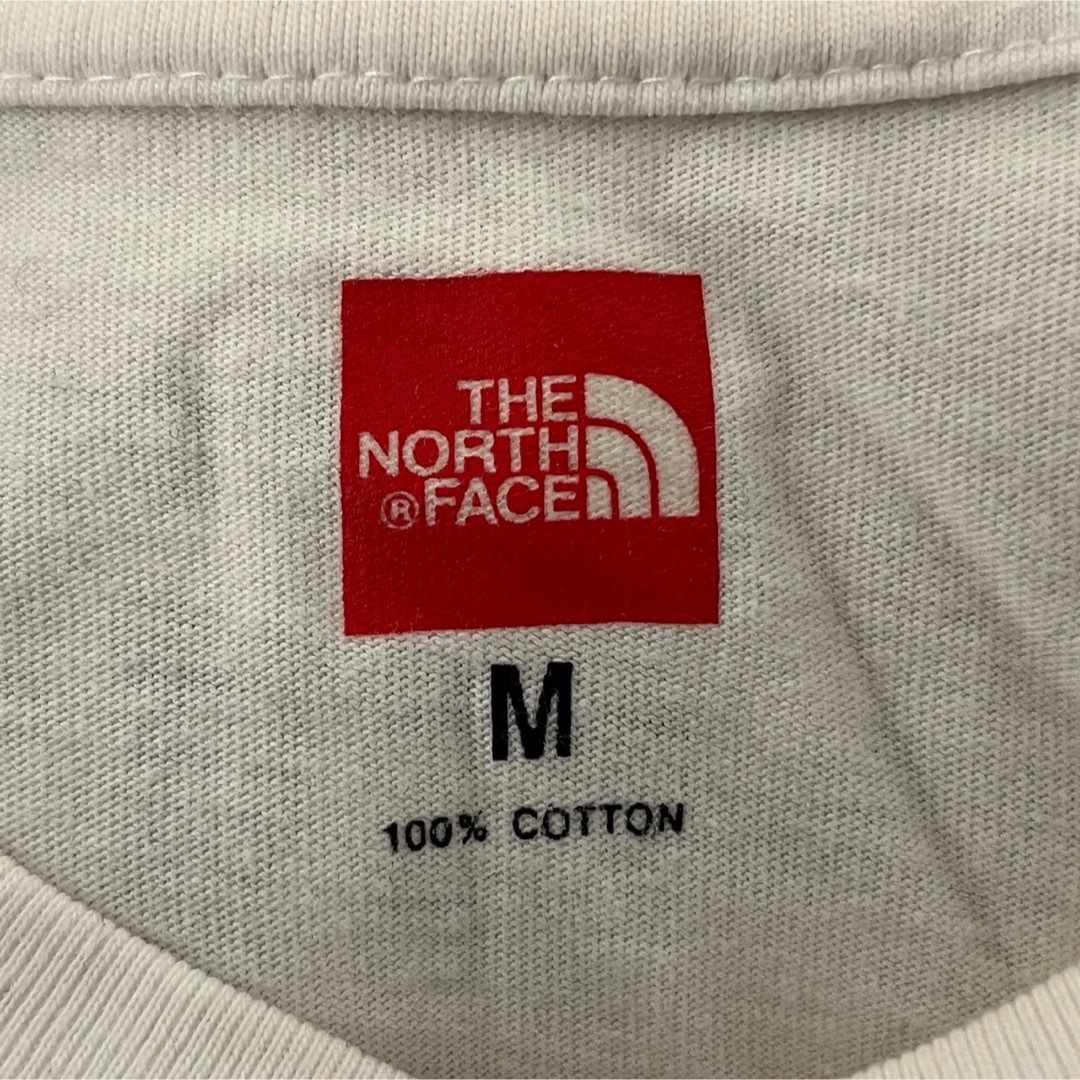 THE NORTH FACE(ザノースフェイス)の【ノースフェイス】ロンT　デカロゴ　バックプリント白ホワイト　長袖Tシャツ　１R メンズのトップス(Tシャツ/カットソー(七分/長袖))の商品写真