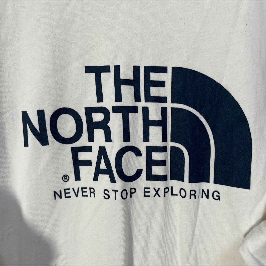 THE NORTH FACE(ザノースフェイス)の【ノースフェイス】ロンT　デカロゴ　バックプリント白ホワイト　長袖Tシャツ　１R メンズのトップス(Tシャツ/カットソー(七分/長袖))の商品写真