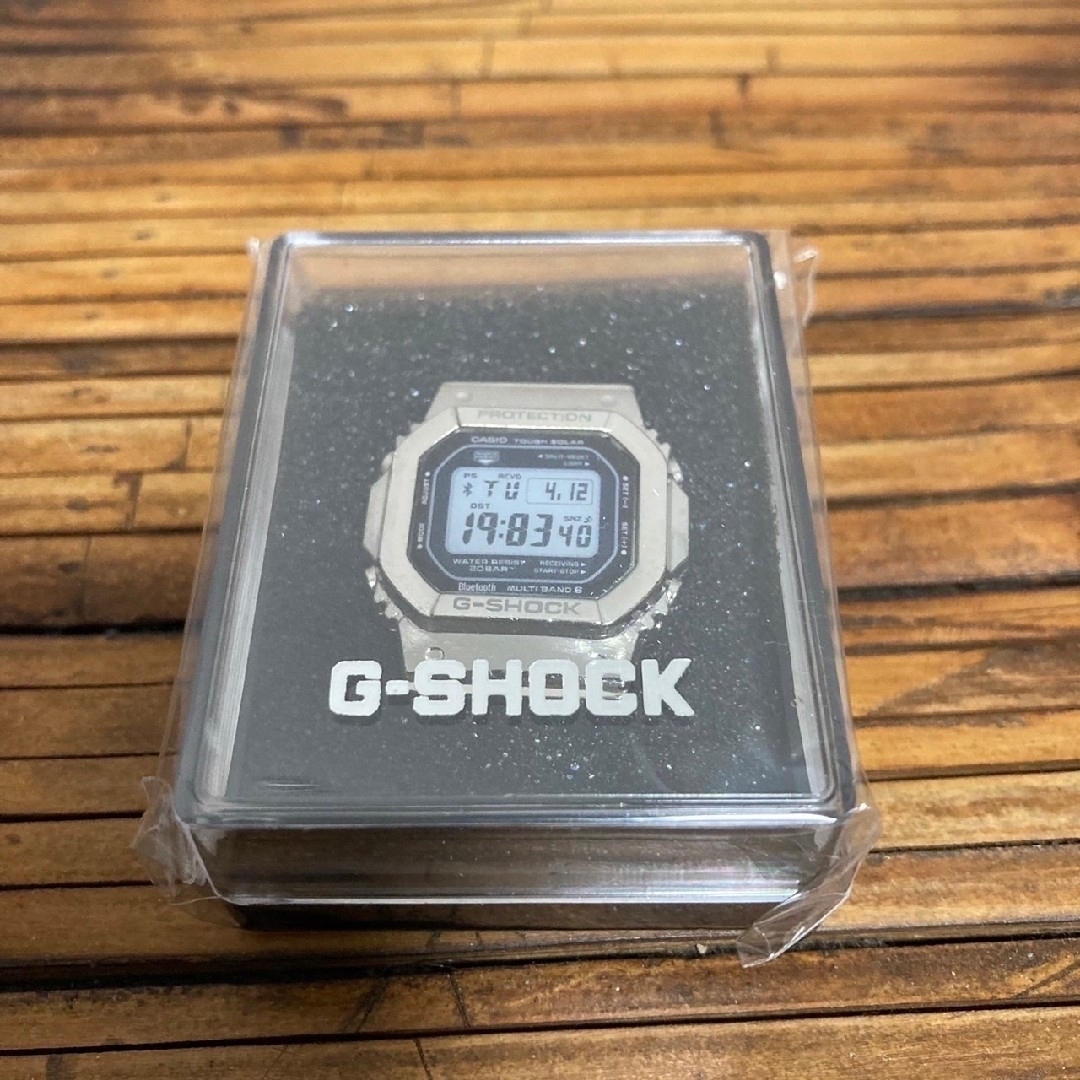 G-SHOCK(ジーショック)のGショック 非売品 CASIO 40周年記念 ピンバッジ ノベルティ エンタメ/ホビーのコレクション(ノベルティグッズ)の商品写真