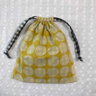 北欧あじさい柄の巾着　ハンドメイド　う早この布(ポーチ)