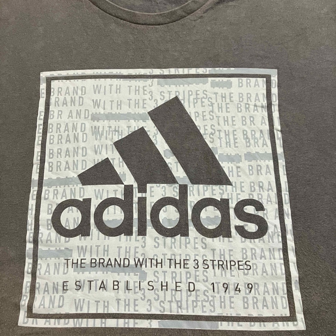 adidas(アディダス)のadidas アディダス 半袖 Tシャツ グレー  XLサイズ相当 ＵＳＡ　古着 メンズのトップス(Tシャツ/カットソー(半袖/袖なし))の商品写真