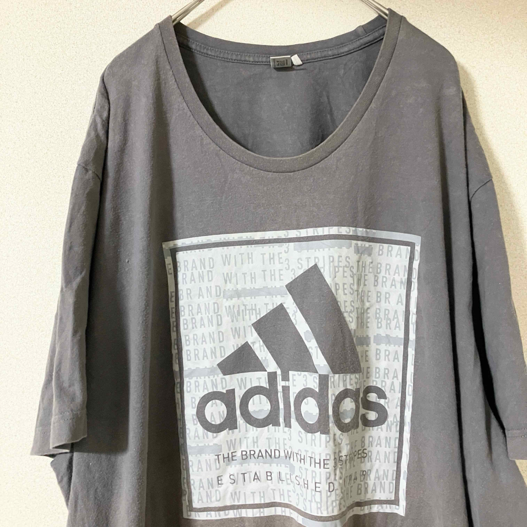 adidas(アディダス)のadidas アディダス 半袖 Tシャツ グレー  XLサイズ相当 ＵＳＡ　古着 メンズのトップス(Tシャツ/カットソー(半袖/袖なし))の商品写真