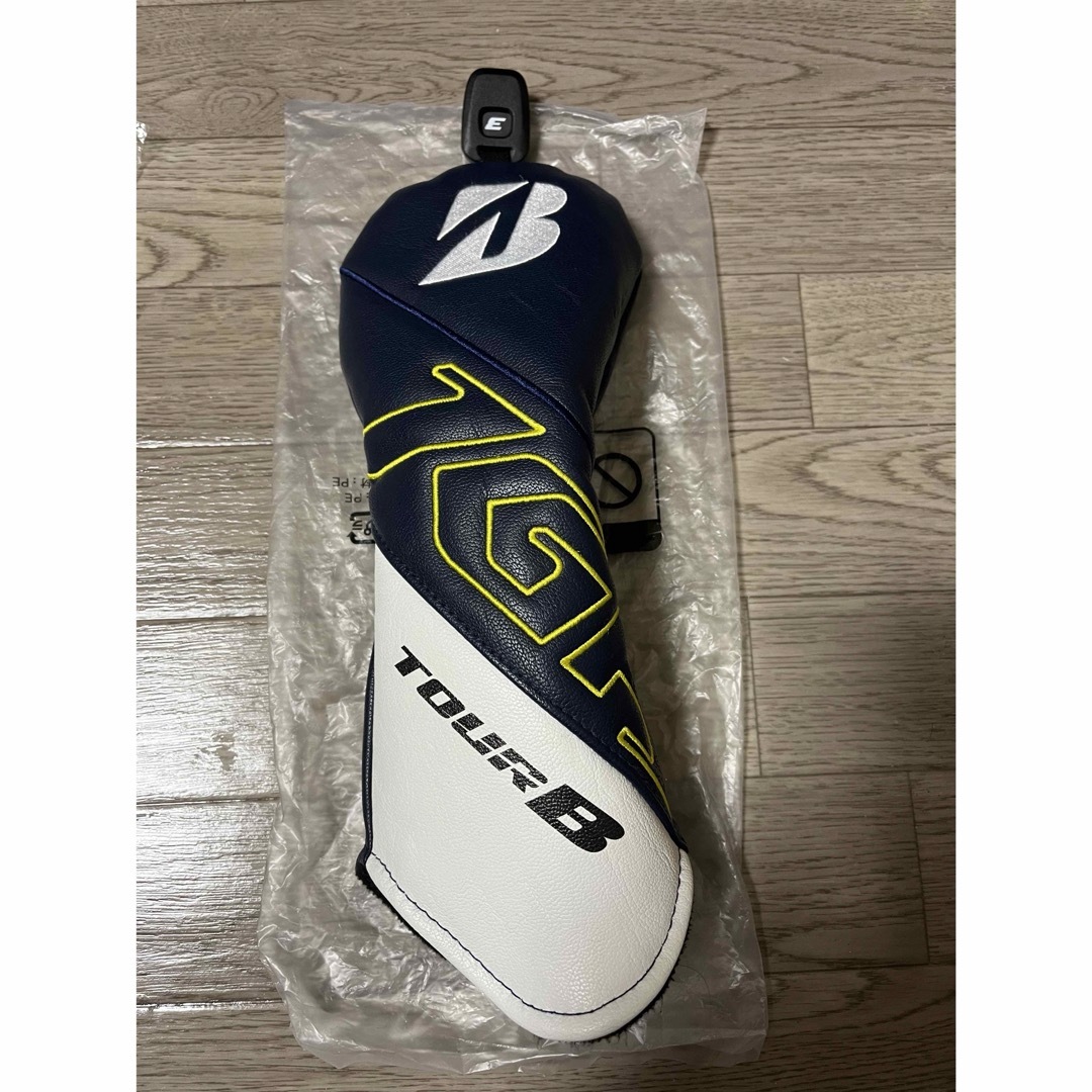 BRIDGESTONE(ブリヂストン)の【新品未使用】TOUR B NEW JGR FW用　ヘッドカバー　追加27弾 スポーツ/アウトドアのゴルフ(その他)の商品写真