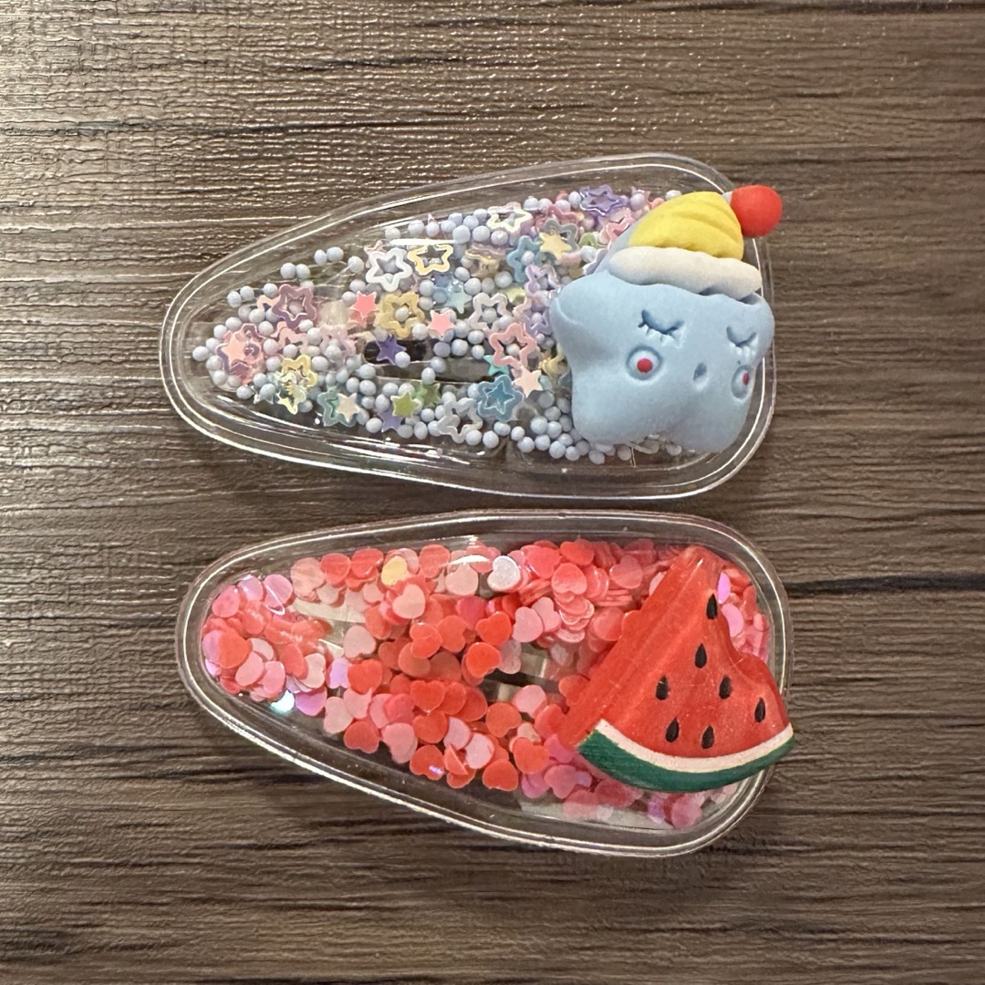 ヘアピン キッズピン シャカシャカピン ハンドメイドのキッズ/ベビー(ファッション雑貨)の商品写真
