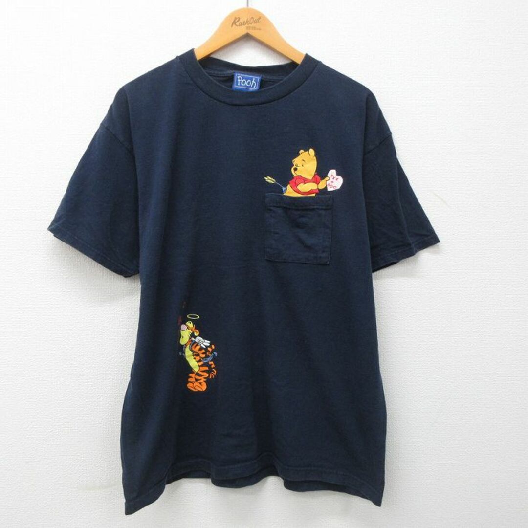 Disney(ディズニー)のM★古着 半袖 ビンテージ Tシャツ メンズ 00年代 00s ディズニー DISNEY くまのプーさん 胸ポケット付き ティガー コットン クルーネック 紺 ネイビー 【spe】 23apr11 中古 メンズのトップス(Tシャツ/カットソー(半袖/袖なし))の商品写真