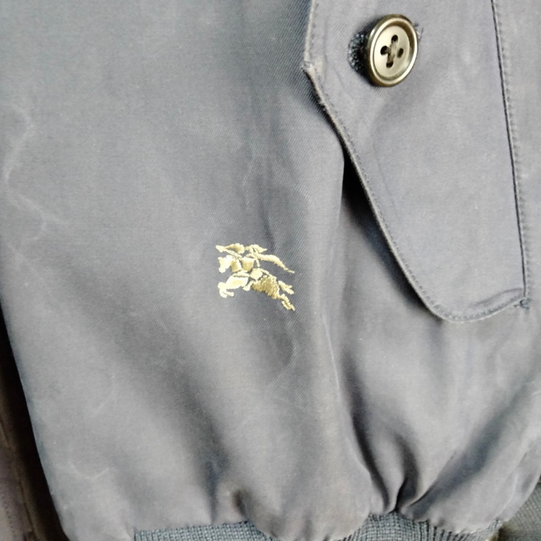 BURBERRY(バーバリー)のバーバリー　BURBERRYS スイングトップ　ブルゾン　ロゴ刺繍　ダメージ メンズのジャケット/アウター(ブルゾン)の商品写真