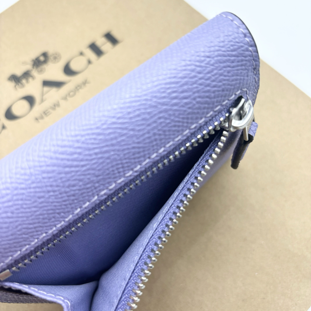 COACH(コーチ)の【COACH☆新品】ウィン スモール ウォレット！折り財布！レザー！パープル！ レディースのファッション小物(財布)の商品写真