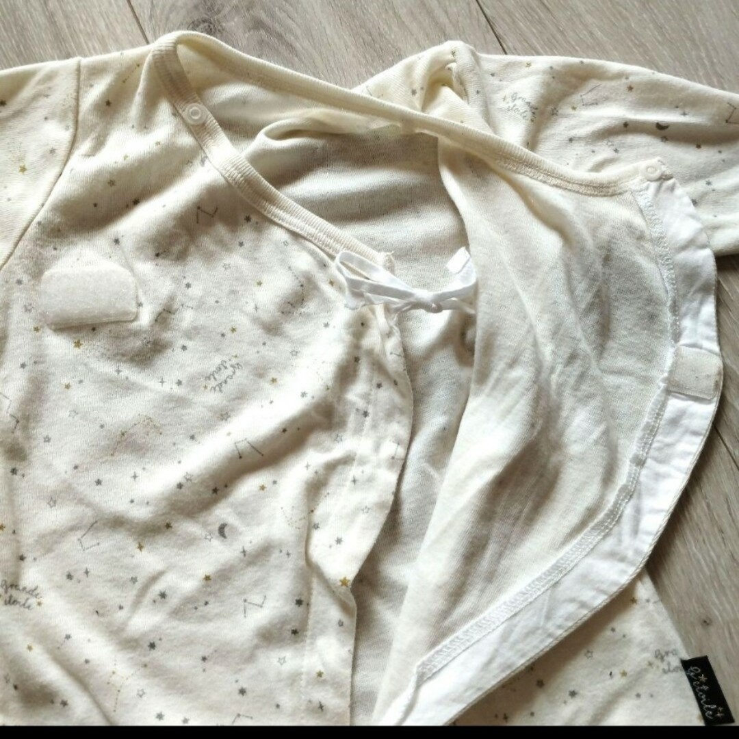 UNIQLO(ユニクロ)のカバーオール　ロンパース　50 60 春物　新生児　出産準備 キッズ/ベビー/マタニティのベビー服(~85cm)(カバーオール)の商品写真